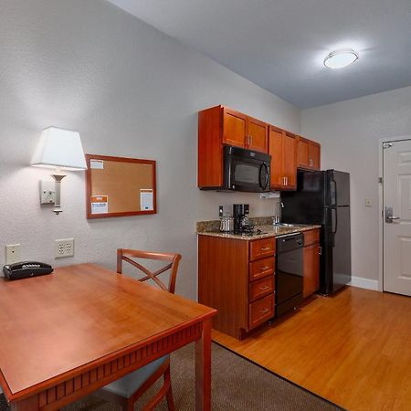 Candlewood Suites Decatur Medical Center By Ihg Екстериор снимка